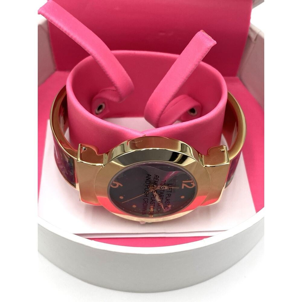 Isaac Mizrahi Live Women’s Watch Stainless Steel Green Gold Cuff New